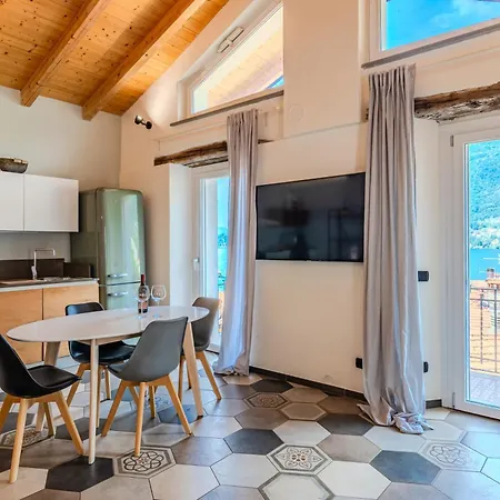 Apartment The View Torno