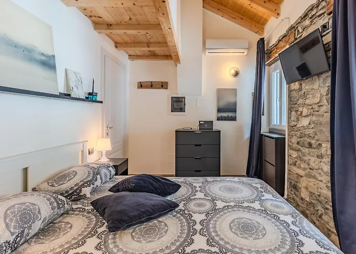 The View Apartment Torno